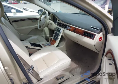 2007 Volvo S80 3.2 from USA, damaged, VIN YV1AS982871016440